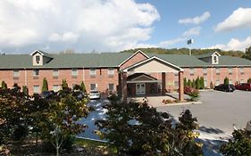 Mountain Inn&Suites Airport - Hendersonville